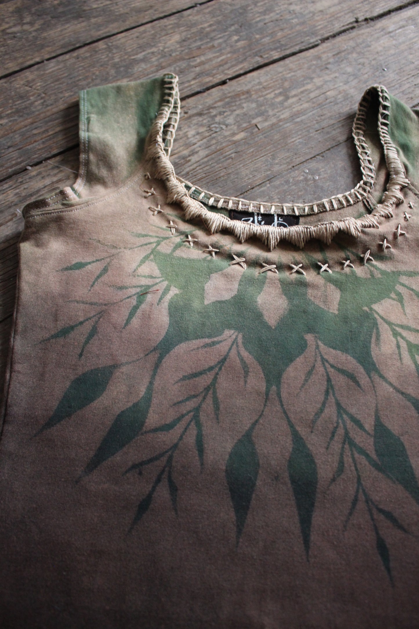 LARGE - Green Negative Effect Luna Dala Basket top - Hand embroidered neckline