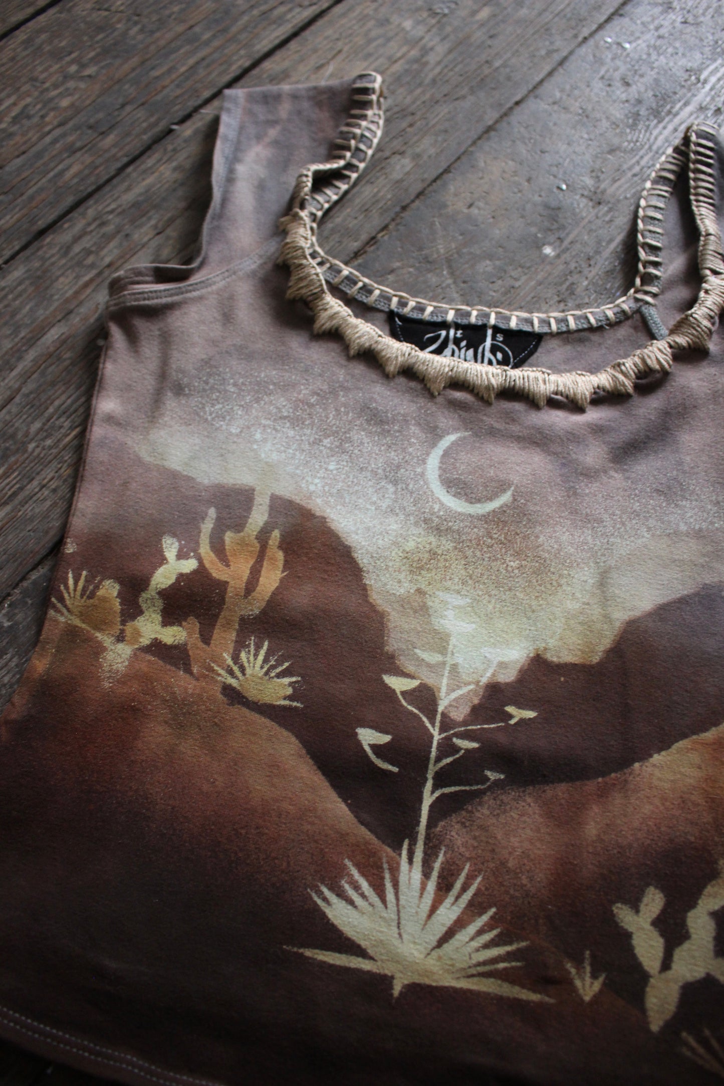 SMALL - Desert Basket Top - Hand embroidered Neckline