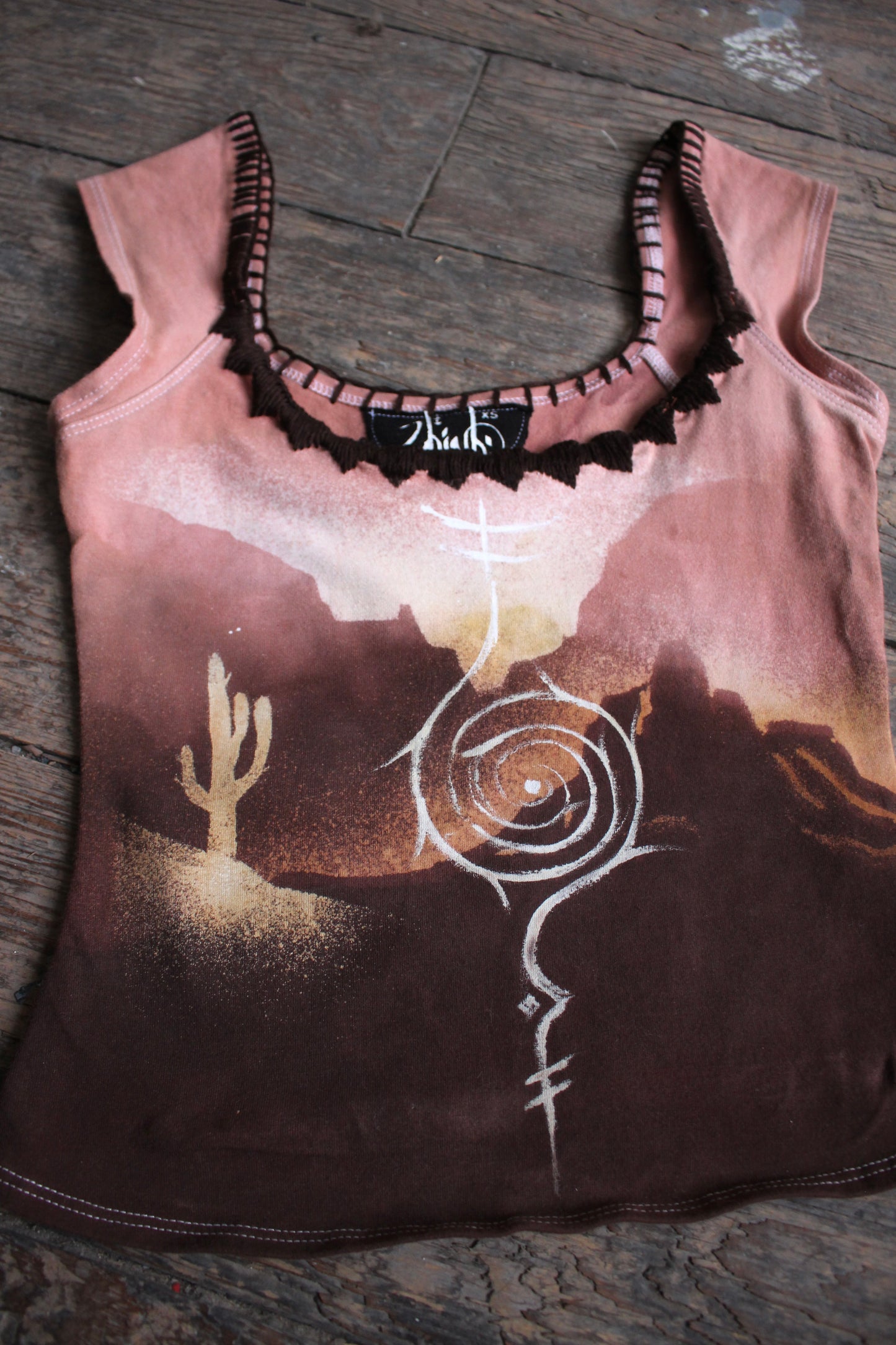 XS- Desert Swirl Basket top- Hand embroidered neckline