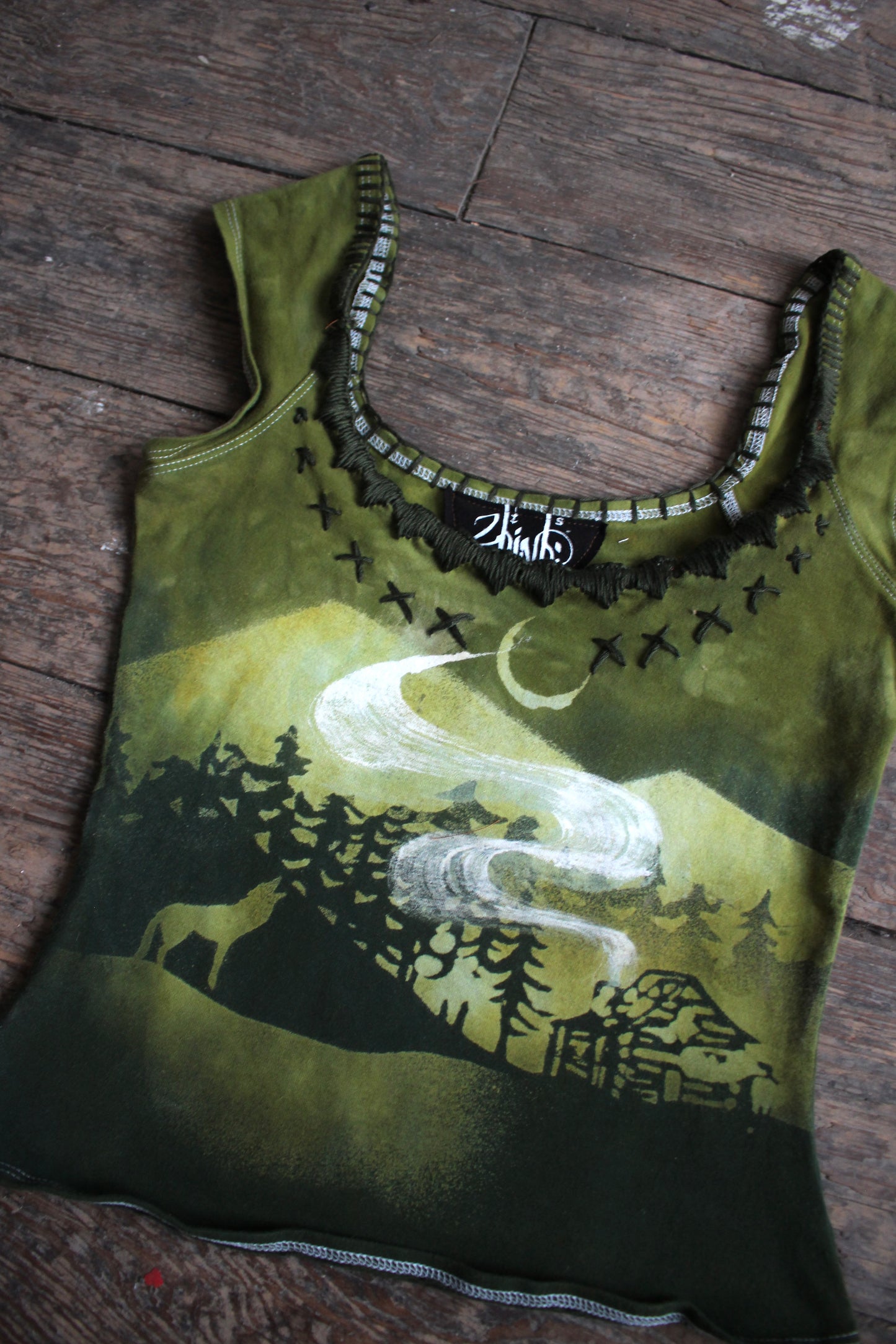 SMALL - Emerald Cabin in the Woods Basket top - Dark Green Hand embroidered neckline