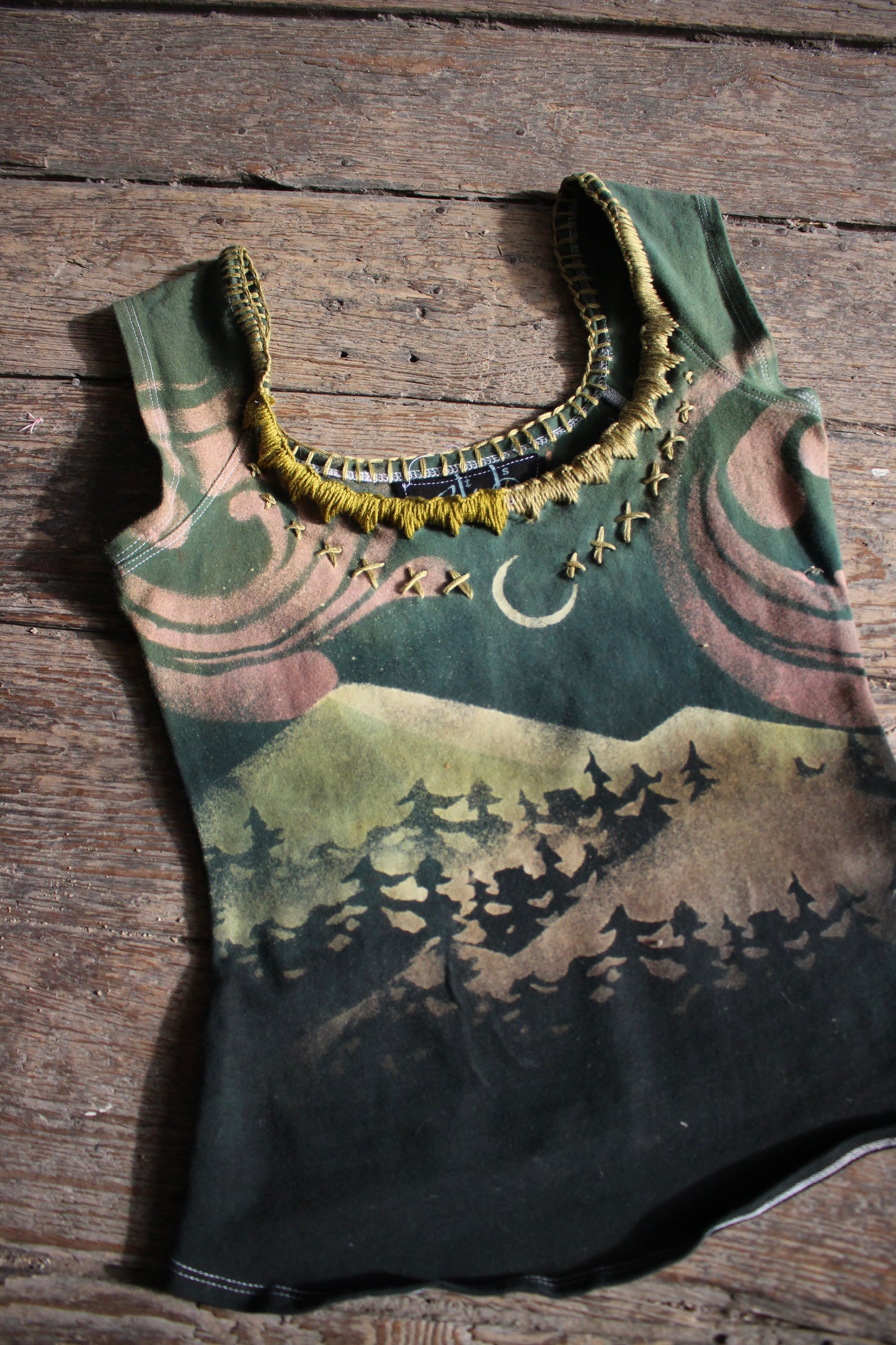 SMALL - Whirlpools of infinity Mountain Scape Basket top - jHand embroidered neckline