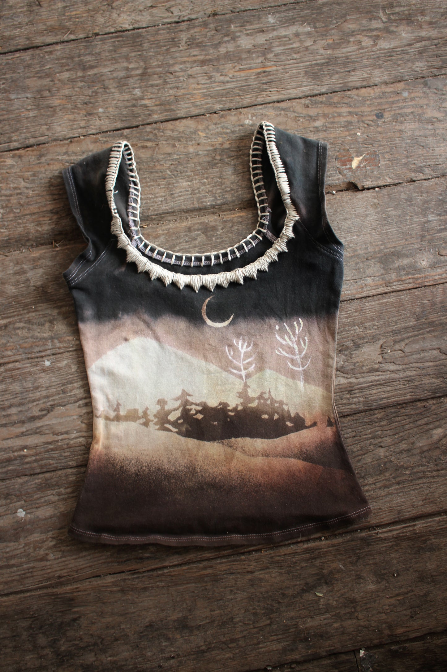 XS - Gloomy Enchantment Basket top- Hand embroidered neckline