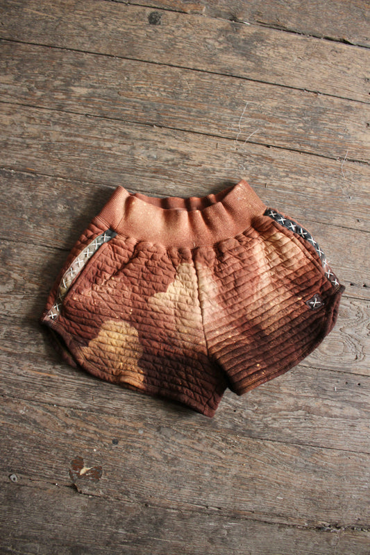 Mauve Organic Cotton Cloud Shorts - Embroidered details - Pockets - Recycled quilt batting