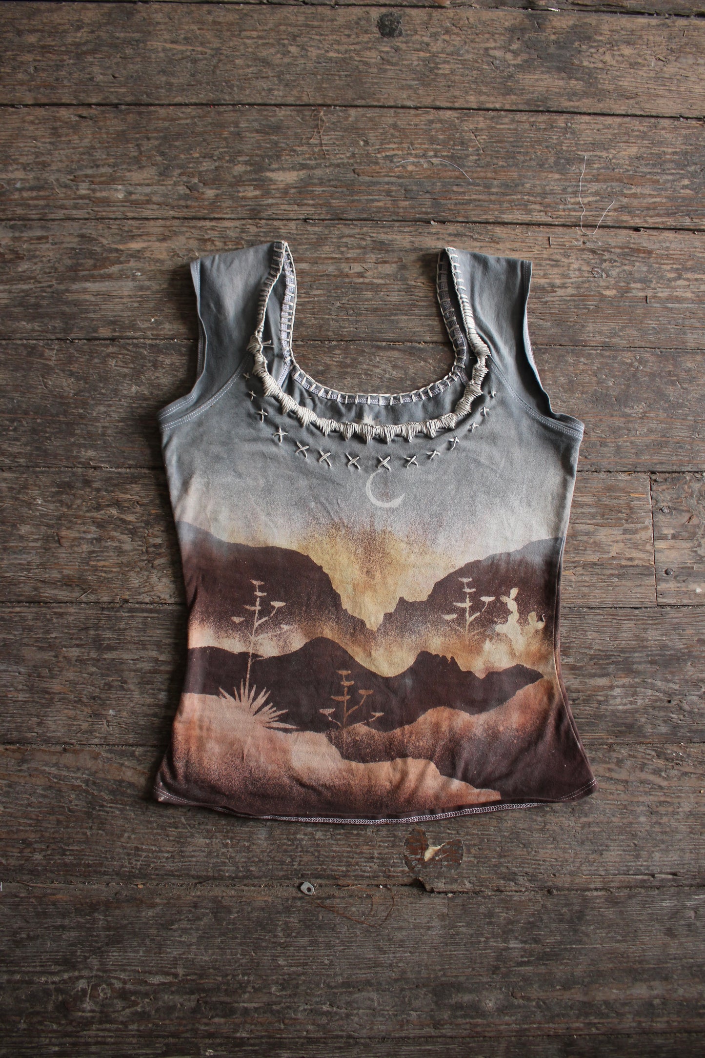 LARGE- Desert Dweller Basket top - Hand Embroidered neckline