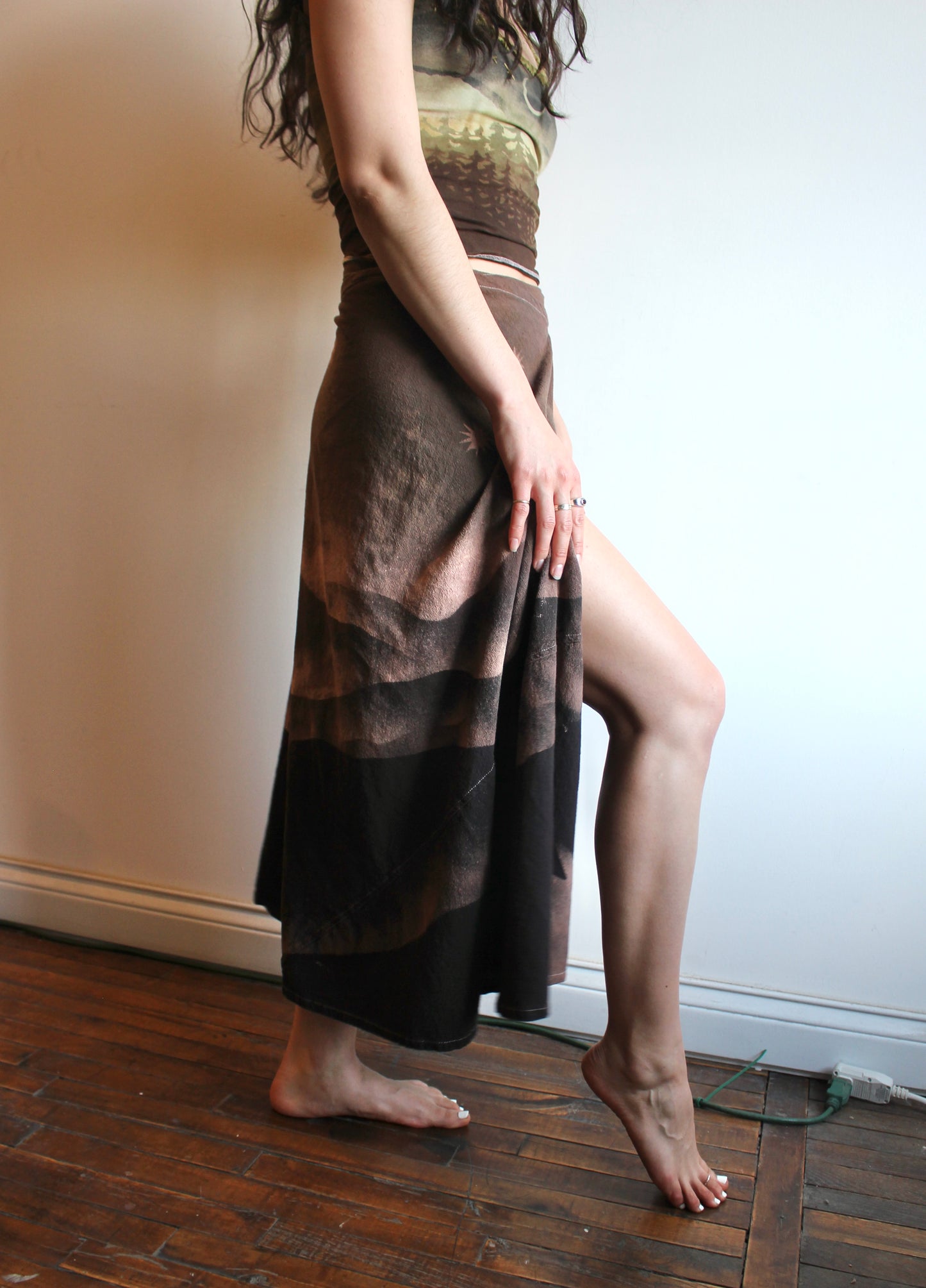 M/L - Dark Brown Earthy Mountain Waves of Mist Wrap Skirt - 100% Cotton