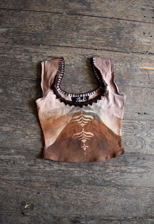 SMALL- Fifth Element Ripple Crop top - Hand embroidered basket top