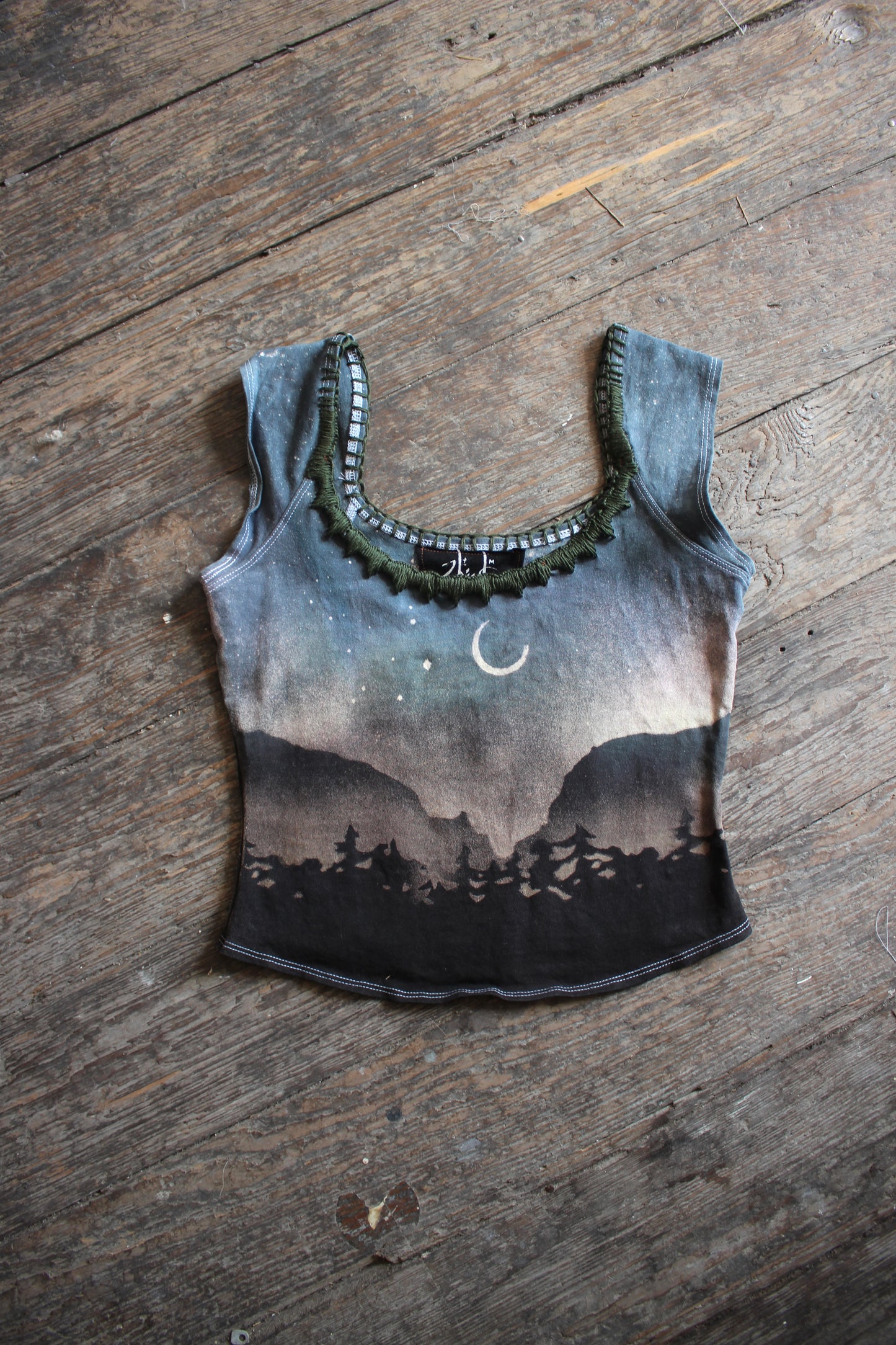 MEDIUM- Simple Eve in the the high desert mountains - Organic Hemp/Cotton/ Spandex Basket top