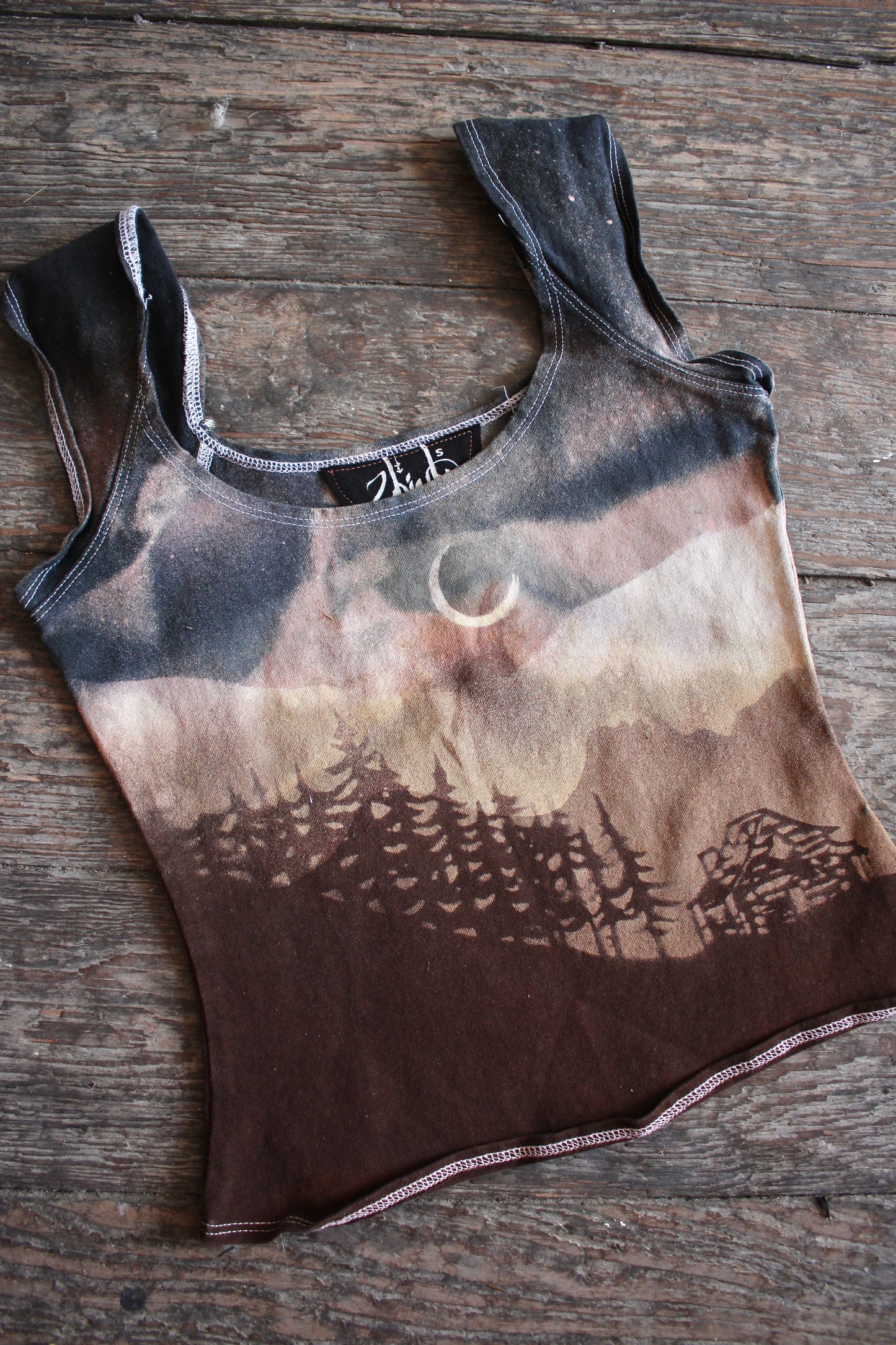 SMALL - Cabin in the Woods - Dark blue sky - Organic hemp/cotton basket top - not embroidered