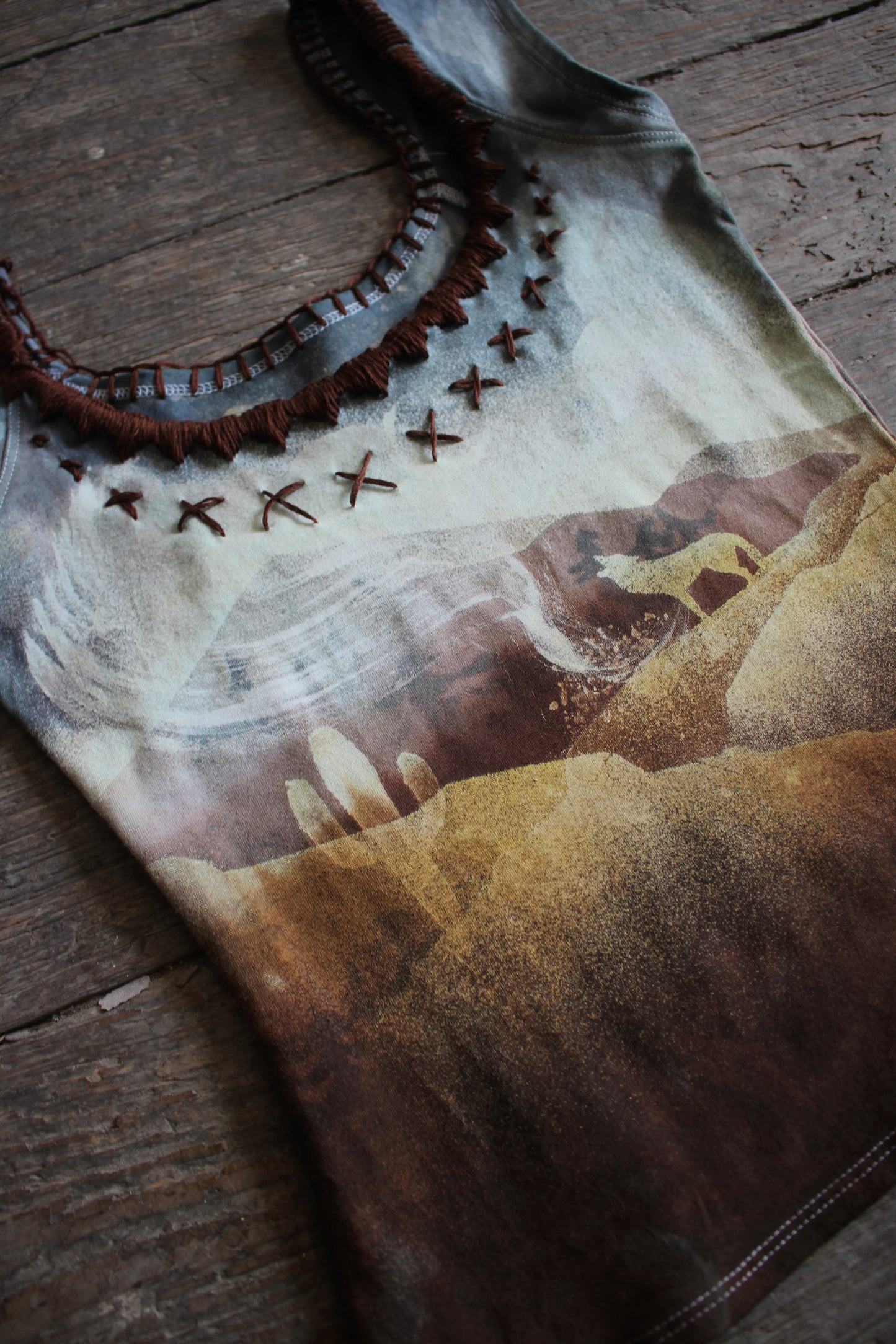 Small - HOWL Baker Top - Dark Brown embroidery thread