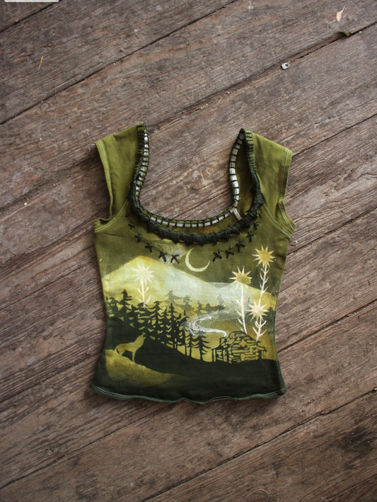 XS - Emerald "Where the Sunflowers grow" Cabin in the woods Basket Top - Hand embroidered neckline